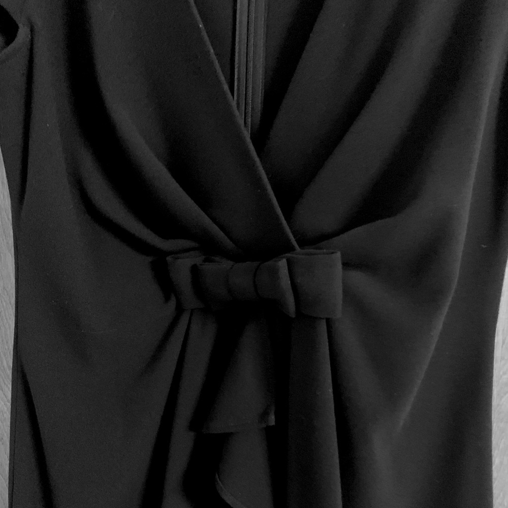 NWT Gerard Darrel Size 6 Black Cap Sleeve Dress - Picture 2 of 10